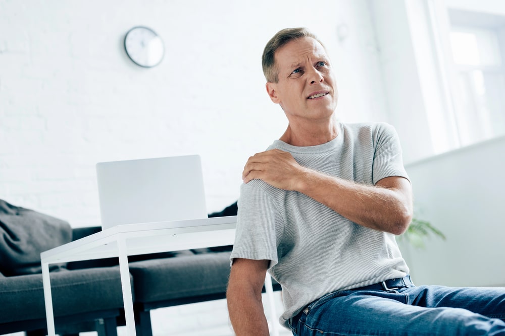 viva chiropractic treatment shoulder pain